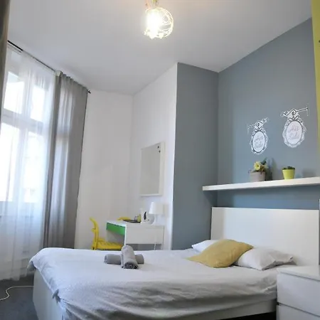 Apartment Color 2